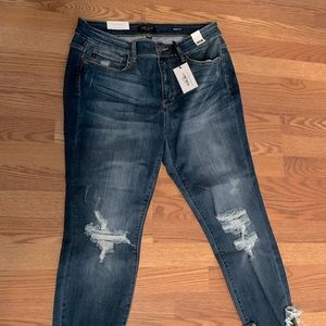 Judy Blue Skinny Distressed Jeans